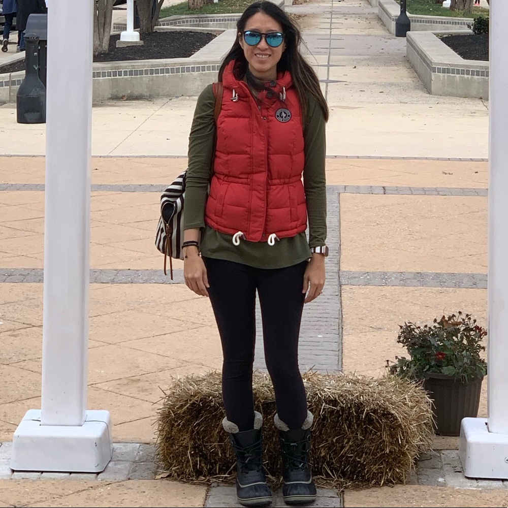 Abercrombie puffer vest, women’s size S, worn once